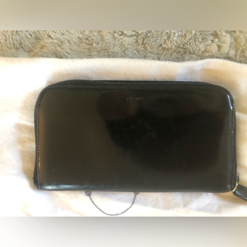 PRADA box leather Black large zip wallet with bag